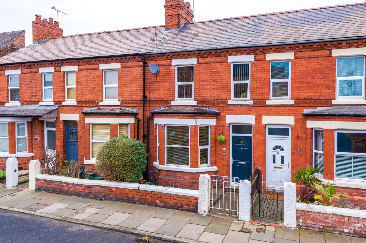 Spacious Modern Chester Home - Great Location エクステリア 写真
