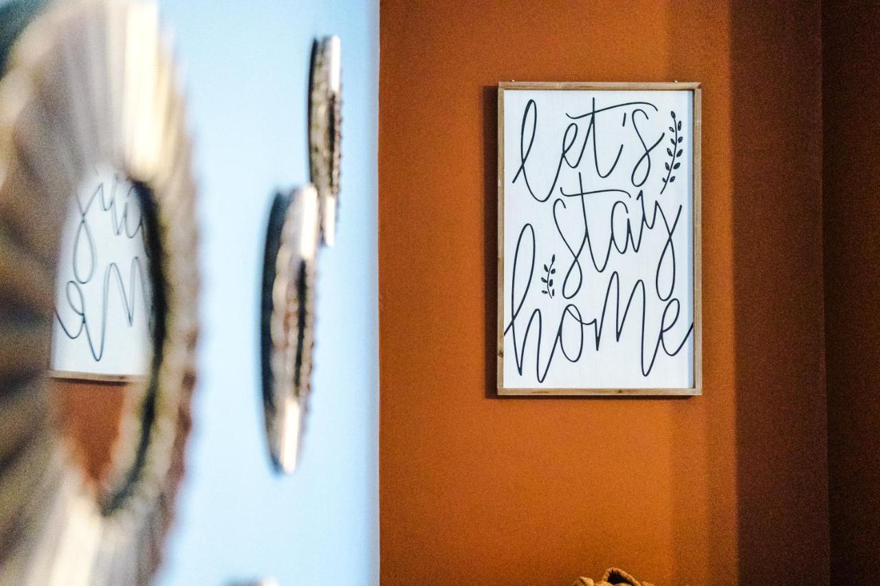 Spacious Modern Chester Home - Great Location エクステリア 写真